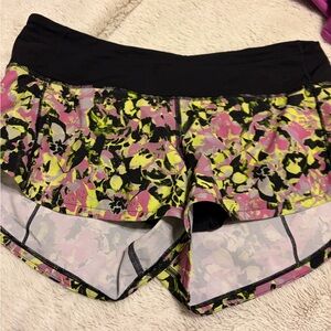 lululemon athletica Black Waistband Floral- Pink & Yellow speed up sz 4